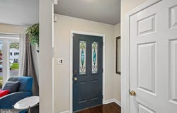 129 VALLEY RUN Drive, CHERRY HILL, NJ 08002