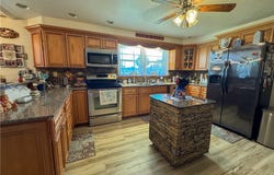 10663 HWY 52, Versailles, MO 65084