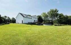 22 Mill Pond Lane, South Burlington, VT 05403