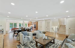 9105 Roe Avenue, Prairie Village, KS 66207
