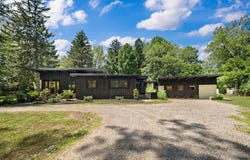 5831 Browntown Road, Sawyer, MI 49125