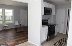 10 LONGBOW COURT, SICKLERVILLE, NJ 08081
