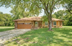 7259 State Highway A, Strafford, MO 65757