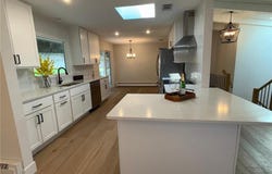 2611 Kyle Avenue N, Golden Valley, MN 55422