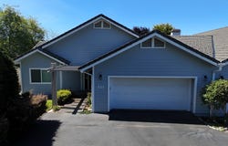 221 SCHOONER BAY DR, Brookings, OR 97415