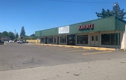 1003 W CENTRAL AVE, Sutherlin, OR 97479
