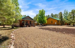 2649 Palomino Trail, Overgaard, AZ 85933