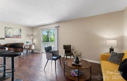 1620 Arlyn Circle, Charlotte, NC 28213