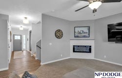 11623 111 Avenue, Papillion, NE 68046