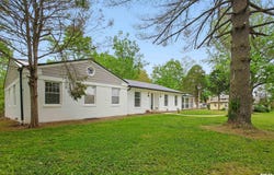 802 W MAIN Street, Vienna, IL 62995-1772