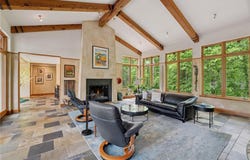 20545 Linden Road, Deephaven, MN 55331