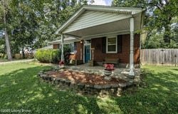1640 Oriole Dr, New Albany, IN 47150