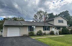 55 Vly Road, Colonie, NY 12205