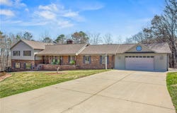 3605 Nc 268, Siloam, NC 27047
