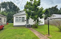 206 W 17TH Street, Metropolis, IL 62960