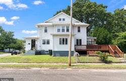 219 MONUMENT AVENUE, NATIONAL PARK, NJ 08063