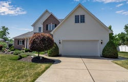 5220 Bridle Path Lane, Lewiston, NY 14092