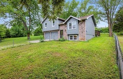 14948 Lakeside Drive, Excelsior Springs, MO 64024