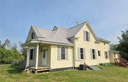 925 18th Avenue, Cumberland, WI 54829