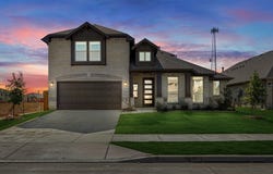 204 Sweetwater Drive, Commerce, TX 75428