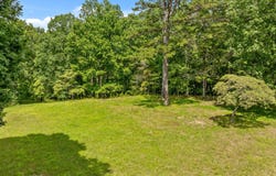 1812 Sawyer Farms Lane, Signal Mountain, TN 37377