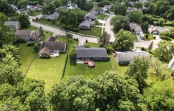 9265 Brunson Run, Indianapolis, IN 46256