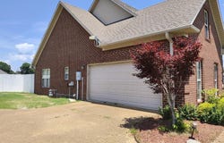 17 Wilderness Cove, Jackson, TN 38305