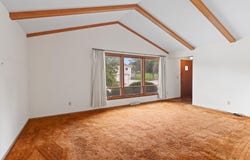 1927 Michigan Ave, Waukesha, WI 53188
