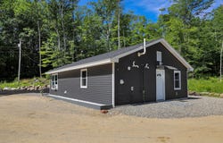 10 Mease Road, Dixfield, ME 04224