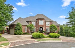 2324 LONGLEAF WAY, VESTAVIA HILLS, AL 35243