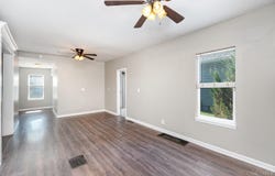 2215 Pearl Street, Middletown, OH 45044