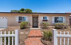 4581 Chinook, San Diego, CA 92117