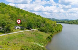 334 Wartrace Hwy, Pleasant Shade, TN 37145
