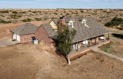 3161 FM 2528, Abernathy, TX 79311