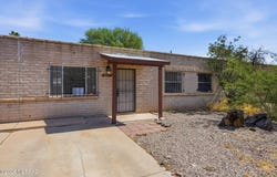 6915 E Tobin Place, Tucson, AZ 85730