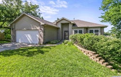 1402 Elm Creek Road, Plattsmouth, NE 68048