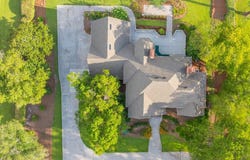 1001 Cherry Creek Dr, Valdosta, GA 31605