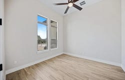 390 Crosswater LN, Dripping Springs, TX 78620