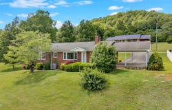 135 Lively Street, Lebanon, VA 24266