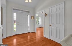 76 FARMINGTON Lane, ELIZABETHTOWN, PA 17022