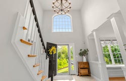 16 Spartan Drive, Bedford, NH 03110