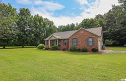 5930 Houser Road, Paducah, KY 42003
