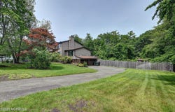 19 Northwoods Road, Ocean Twp, NJ 07712