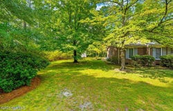 1003 Robinwood Road, Aberdeen, NC 28315