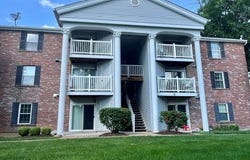 1942 Marine Terrace Drive, St Louis, MO 63146