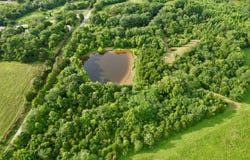 2640 Dutchman Lake Rd, Vienna, IL 62995