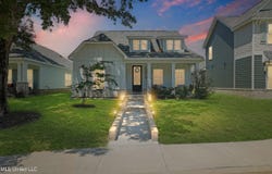 121 Grande View Drive, Biloxi, MS 39531