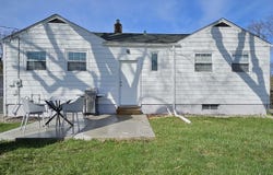 813 N Broad Street, Griffith, IN 46319