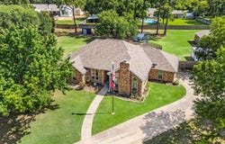 1402 Summer Dell Court, Keller, TX 76262