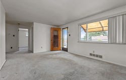 406 Tintsman Ave, N Versailles, PA 15137